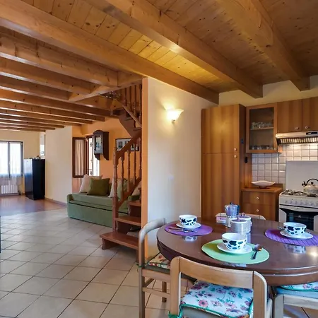 Sala Comacina Sun & Lake Apt! * サーラ・コマチーナ